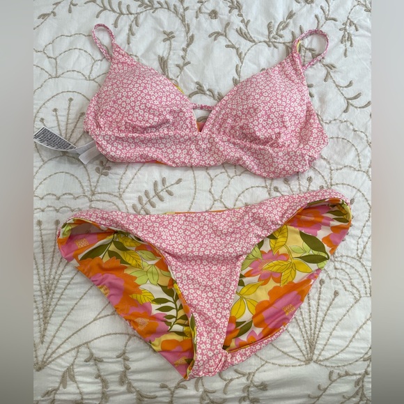 Billabong reversible bikini in summer folk XL - Picture 3 of 4